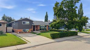 9 Foxwell Road SE, Calgary, Alberta T2H 1A4