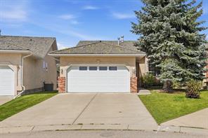 112 Shannon Road SW, Calgary, Alberta T2Y 3W7