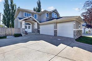 234 Elmont Bay SW, Calgary, Alberta T3H 4X9