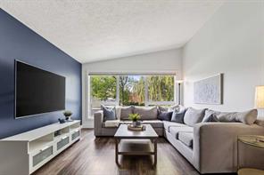 6516 Crowchild Trail SW, Calgary, Alberta T3E5R5