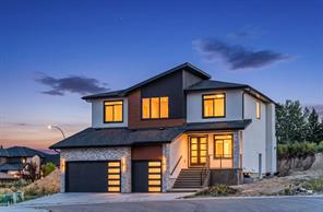 50 Elmont Close SW, Calgary, Alberta T3H 5Y4