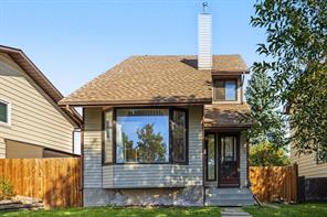 1272 Berkley Drive NW, Calgary, Alberta T3K 1S9