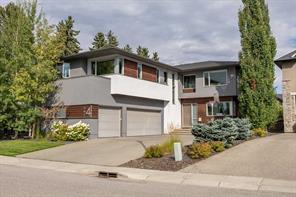 14 Wexford Way SW, Calgary, Alberta T3H 0H1
