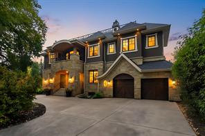 721 Riverdale Avenue SW, Calgary, Alberta T2S 0Y4